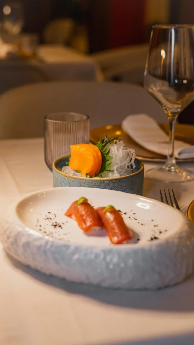 ¿Aún no has descubierto nuestra nueva carta de sushi?
Quizá es justo el plan que le faltaba a tu día en Armonía.
🍣
Haven’t you discovered our new sushi menu yet?
It might just be the perfect plan your day at Armonía was missing.